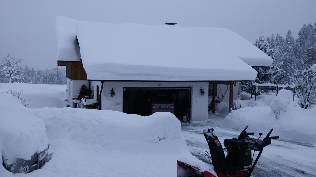 Ferienwohnungen Pension Sonnblick Krumbach  Esterno foto