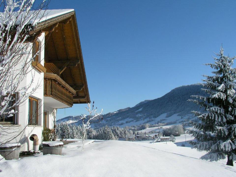 Ferienwohnungen Pension Sonnblick Krumbach  Esterno foto